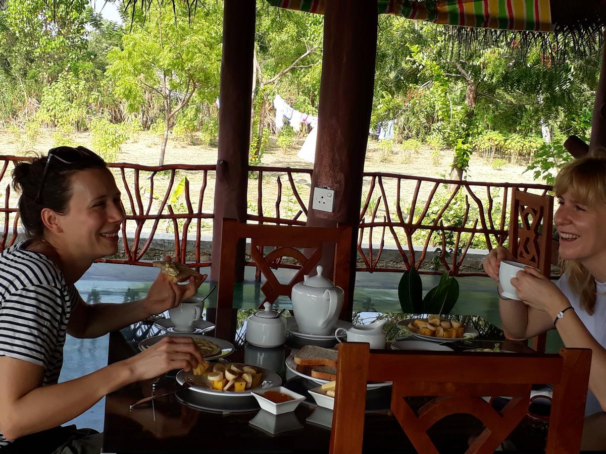 Pearl Cave Cabanas & Resturant Tangalle Exterior foto