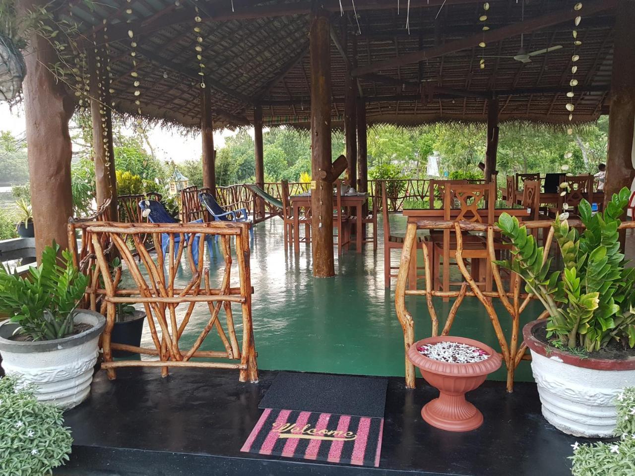 Pearl Cave Cabanas & Resturant Tangalle Exterior foto