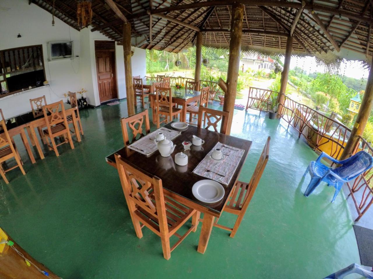 Pearl Cave Cabanas & Resturant Tangalle Exterior foto