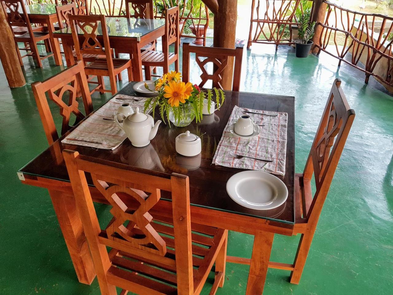 Pearl Cave Cabanas & Resturant Tangalle Exterior foto